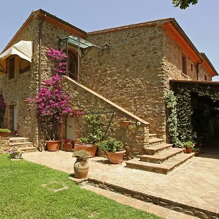 Casale Giacomini Манчиано