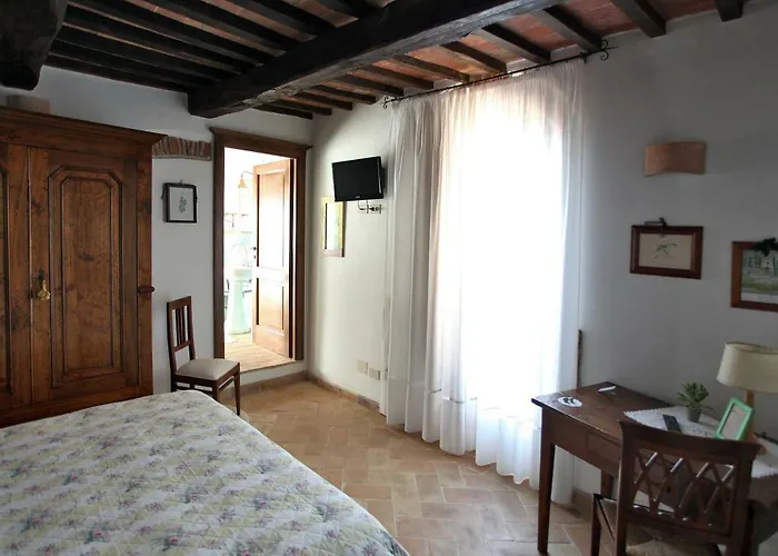 Casale Giacomini Bed and Breakfast 3*